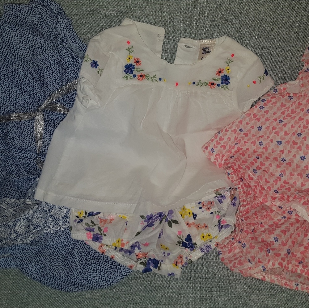 3 dresses/tops